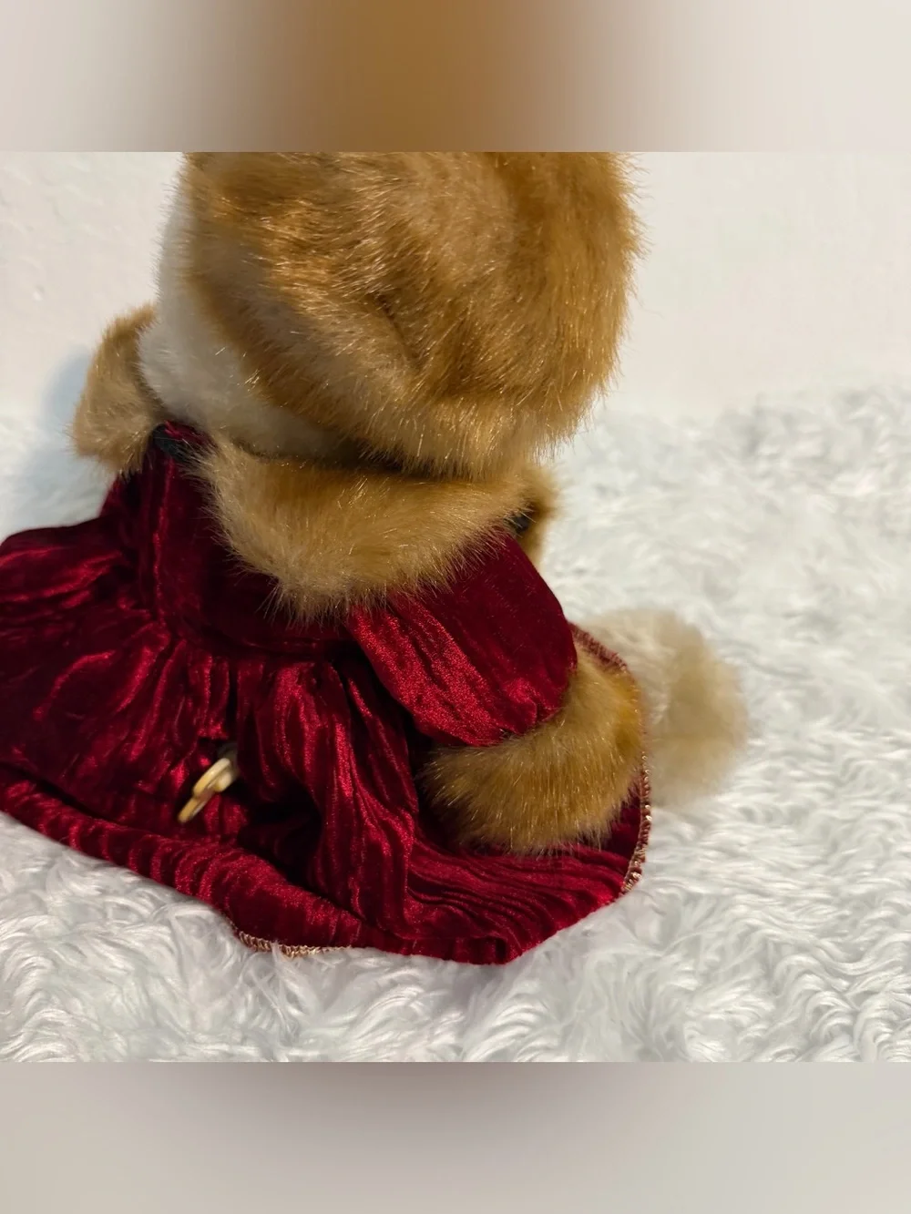 Dandee collectors choice teddy bear  Christmas Dress & Muff Music, Player Red